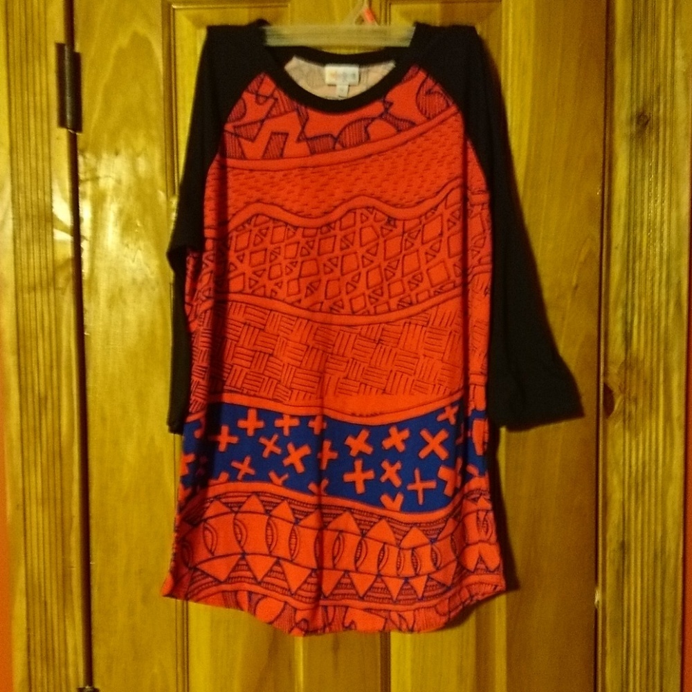 Lularoe shirt Any 10 items for $20!